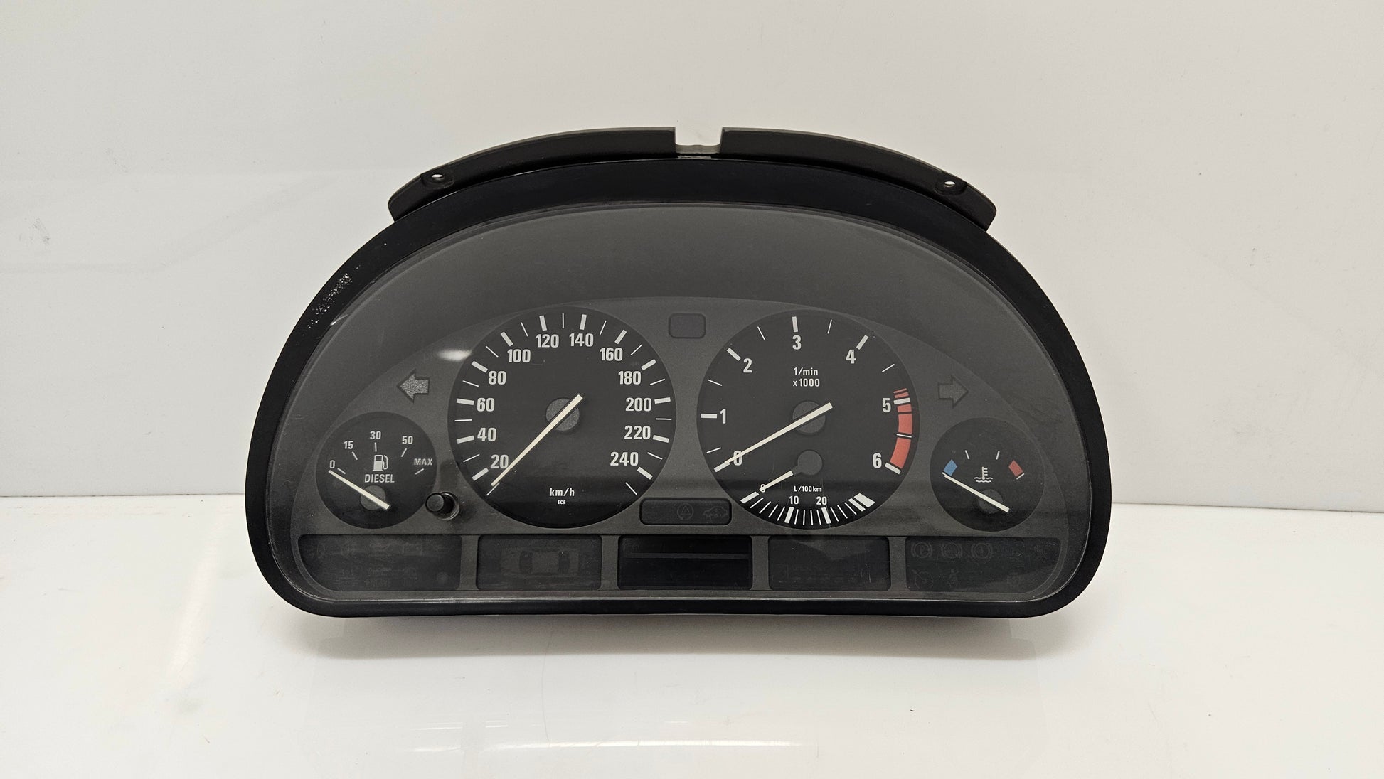 compteur-bmw-diesel-serie-5-7-x5-e38-e39-e53-bmmotorsport80