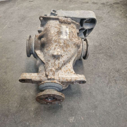 pont-arriere-4-trous-7556794-bmw-e81-e87-118d-bmmotorsport80