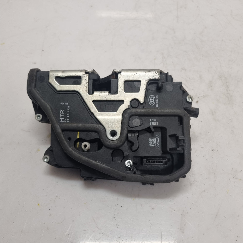 serrure-centralisée-arriere-droite-7229468-bmw-e87-e90-e91-bmmotorsport80