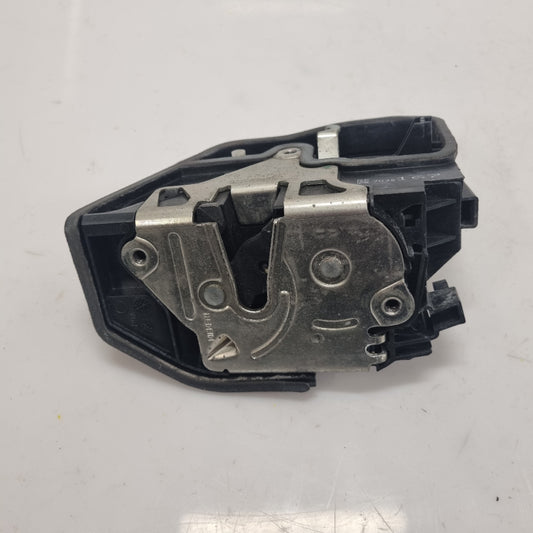 serrure-centralisee-avant-gauche-7036167-bmw-e60-e61-bmmotorsport80