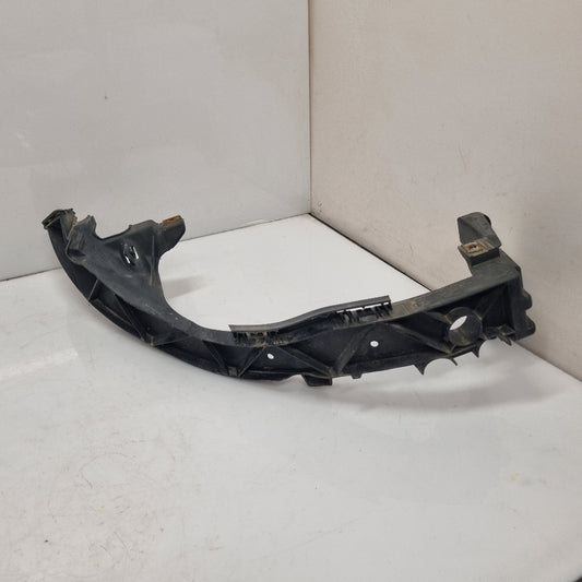 support-phare-avantdroit-7120824-bmw-e81-e87-bmmotorsport80